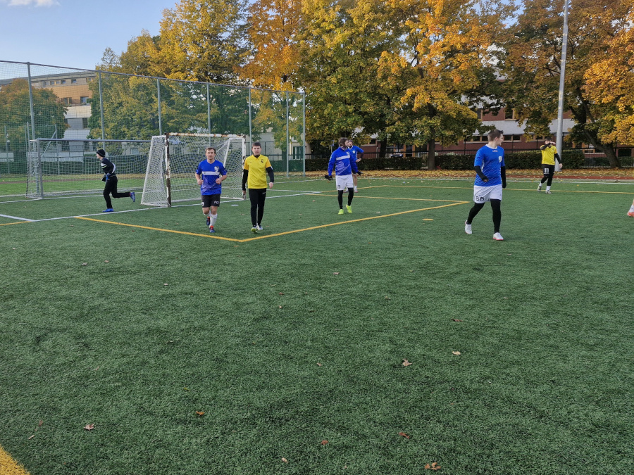 Legia HK A : FC Blešno A 13:2(5:0)