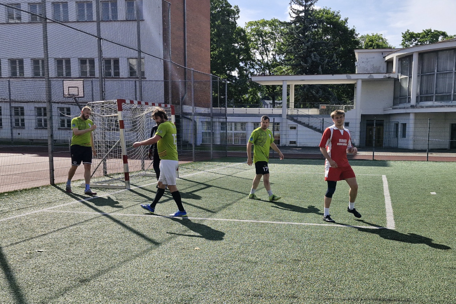 Pivrnci : FC Blešno A  7 : 5 (6:3)
